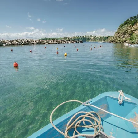 Casa Claudia Two Overlooking The Sea Bk Apartman Procida